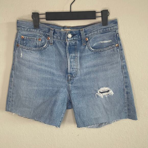 Levi’s Wedgie Straight Cutoff Denim Women’s Shorts Button Fly - Size 29 - Picture 1 of 6